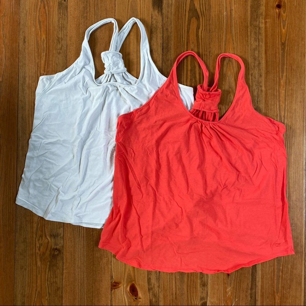 Set of 2 Gap tanks